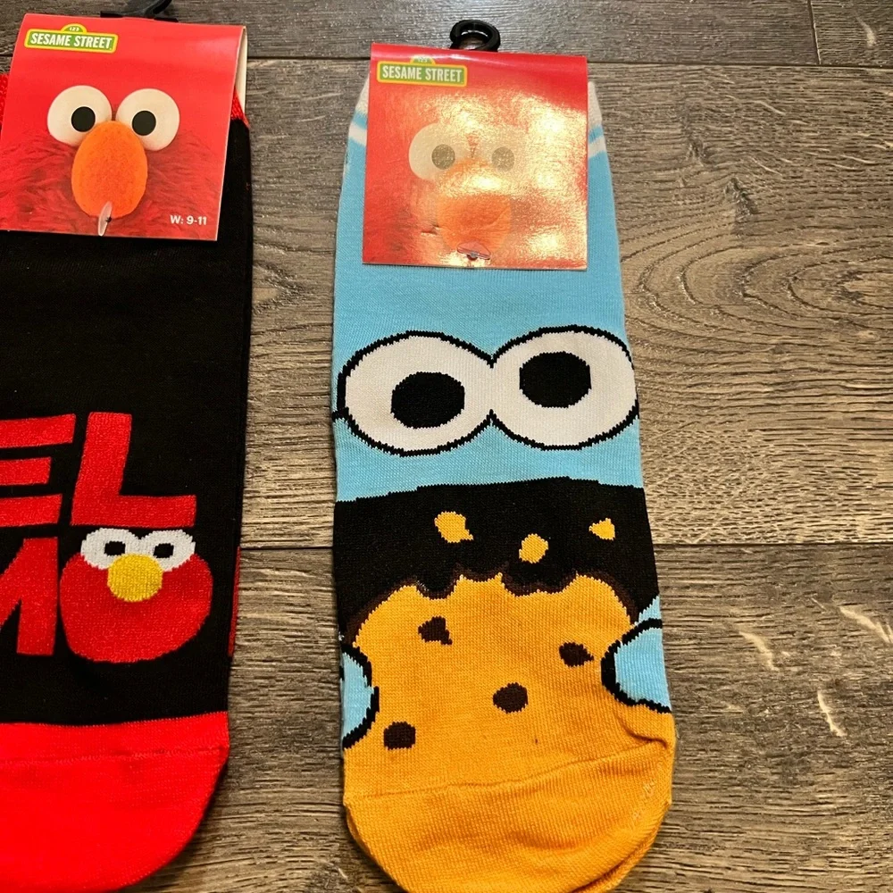 Set of 2 PRS of Sesame‎ Street Ankle High Socks SZ 9-11 NWT